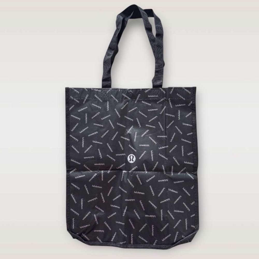 Lululemon Large Reusable Black Tote Bag w/snap Closure LIKE NEW